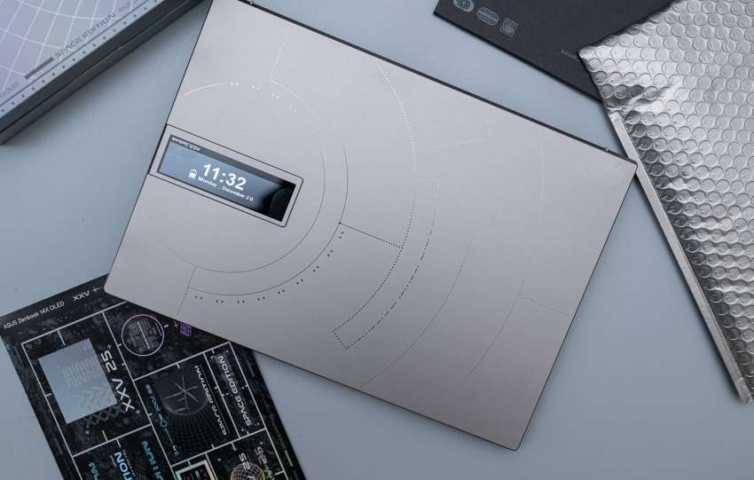 Asus ZenBook Space Edition